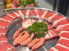 -哈哈碳都·牛肋条无限自助烤肉(台江万达店)