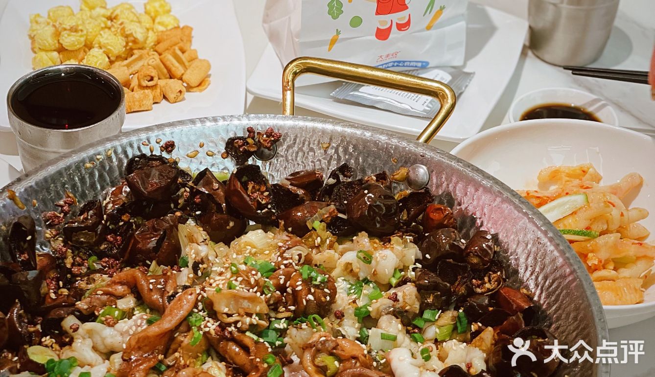 汕头探店\过年欢聚少不了吃大丰收脆鱼