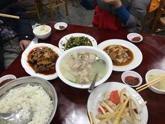 -荣生萝卜汤饭店
