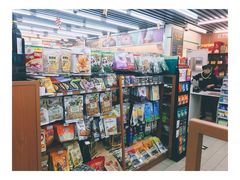 零售区-全家便利店(东直门店)