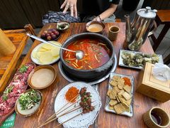 -贵厨酸汤牛肉(花果园国际中心店)