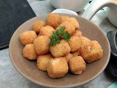 -大树餐厅(红旗街万达店)