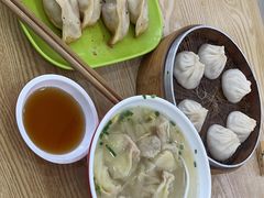 -珊珊小笼馆(仙霞路店)