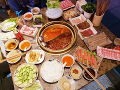 番茄鸳鸯锅-小龙坎老火锅(北京三里屯店)