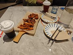 -必胜客(东大桥店)