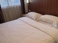 -清水湾酒店(深圳横岗塘坑地铁站店)