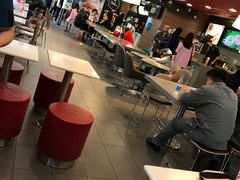 -麦当劳(伟城广场店)
