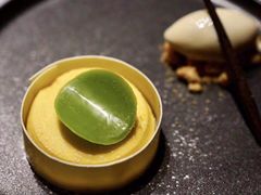 -丽思卡尔顿·炙焰·铁板烧餐厅