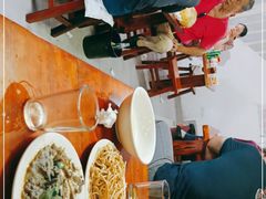 -宝瑞门钉肉饼店