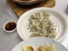 -品海楼·大连海胆锅贴馆(东港店)