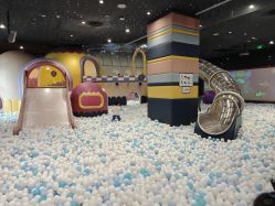 -MELAND CLUB亲子乐园·派对·餐厅(北京芳圆里ID MALL店)