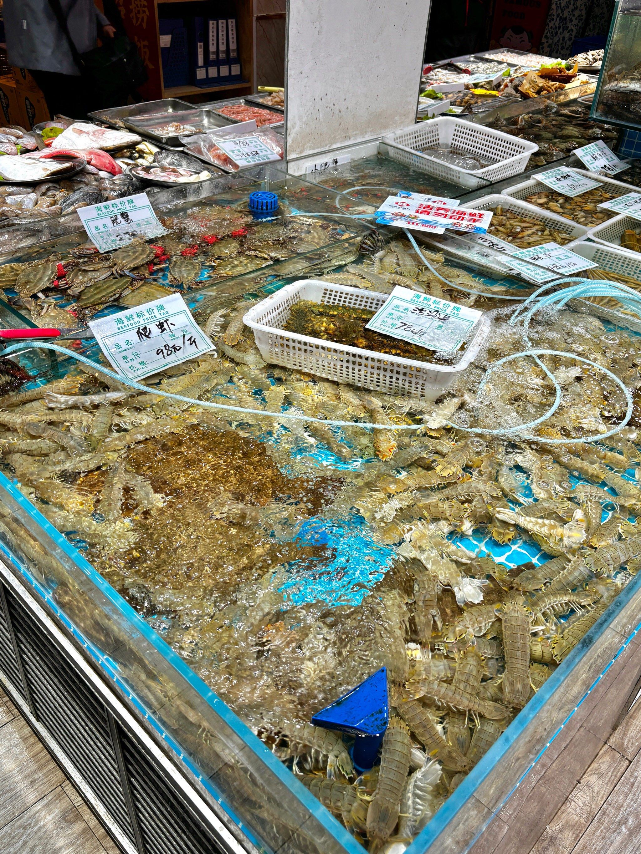 「旺角小渔村(二马路店)」
99芝罘区二马路66号

真的是从小