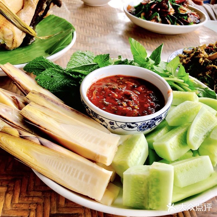 到景洪不容错过的双味缘傣楼包烧餐厅