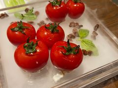 番茄脆菇沙拉-小大董·烤鸭(王府井apm店)