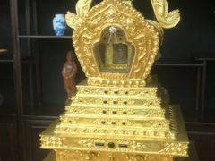 -峨眉山报国寺