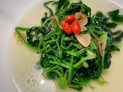 清鸡汤煮菠菜-拾久(朝阳公园店)