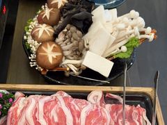 -湊湊火锅·茶憩(打浦桥日月光店)
