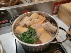 -百品聚旋转火锅(号外店)