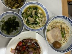 -鲁达面馆本帮风味(共康东路店)