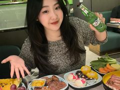 -金滏山·烤肉海鲜火锅自助(襄阳万达店)