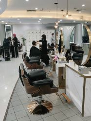 -八佰伴8008星级形象店