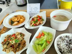 -贝美月子中心(半坡店)