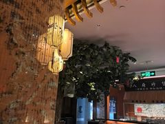 -八府香鸭·啫啫煲(华山路店)