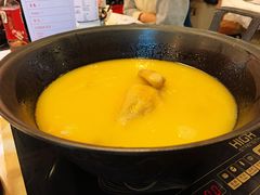 -鲜入围煮花胶鸡海鲜火锅