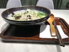 -蒙小妹骨汤饭.米线(新光路店)