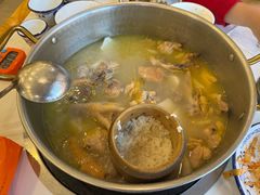 -朴小妹人参鸡汤火锅(长白山万达店)
