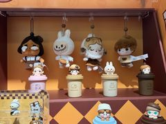 -泡泡玛特POPMART(侨福芳草地店)