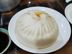 精品蟹黄大包-静海楼(学田店)