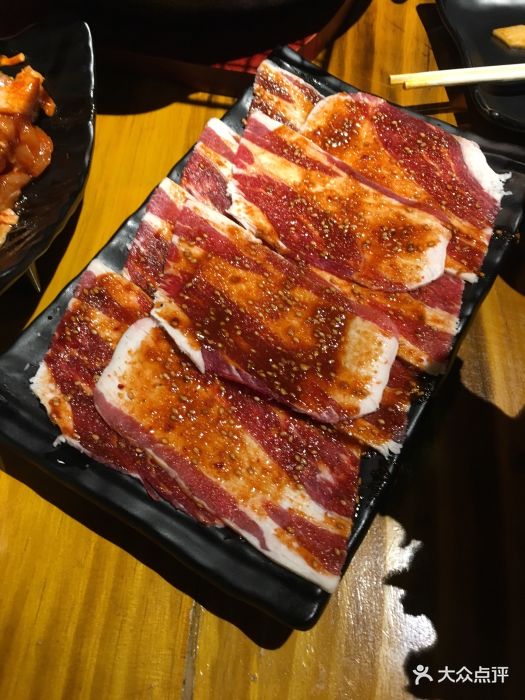 牛牛果木炭火烤肉-特味肥牛-菜-特味肥牛图片-天津美食-大众点评网