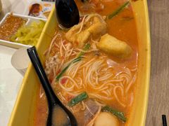 -谭仔米线(皇庭广场店)