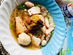 -榮泰米粉湯(Left Shop)