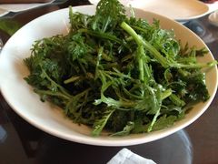 凉拌茼蒿-长兴楼饭店