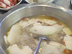 -光头药膳鸡(莱茵小镇店)