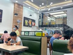-佰搭果·广式茶餐厅(西华路店)