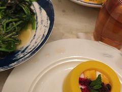 -浅深(世茂滨江精品店)