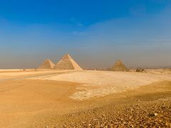 -吉萨金字塔群