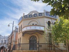 -清风小镇闯关东影视基地