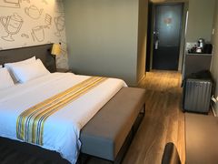 -如家精选酒店(上海张江广兰路地铁站店)