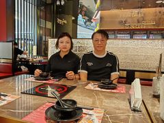 -一绪に和牛寿喜烧(罗湖益田假日店)