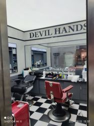 -Devilhands Barbershop男士理容店