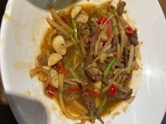 -黄泥岗·地道湖北菜(奥特莱斯店)