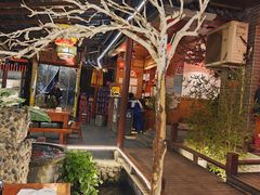 -三道苗苗鱼·美蛙黄辣丁(八里店)