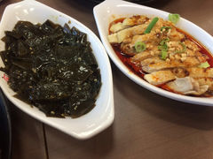 -灵芝妹子海鲜米线(香炉礁山姆店)