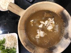 -J Daeng Seafood