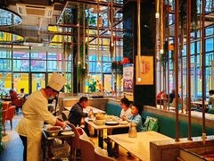 -红樱桃·欢乐餐厅(太原里店)