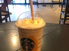 -星巴克(上海虹桥新天地二店)